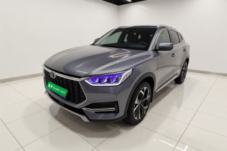 比亚迪 宋PLUS 2020款 1.5T 自动旗舰PLUS