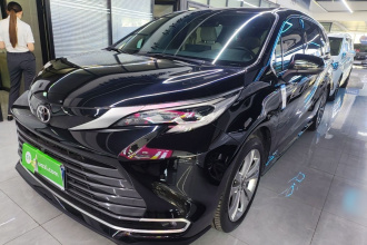 丰田 赛那SIENNA 2024款 2.5L混动 尊贵版