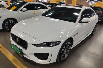 捷豹XEL 2024款 2.0T 250PS R-DYNAMIC S进取运动版