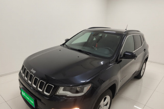 Jeep 指南者 2017款 200T 自动家享版