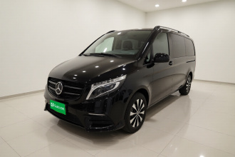 奔驰 威霆 2021款 2.0T 精英版 7座