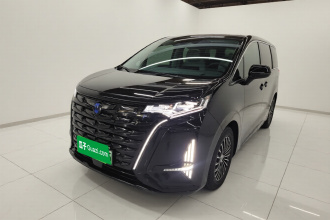腾势D9 2022款 DM-i 970 四驱尊荣型