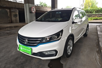 宝骏310W 2017款 1.5L 手动时尚型 国V