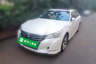丰田 皇冠 2015款 2.0T 时尚版