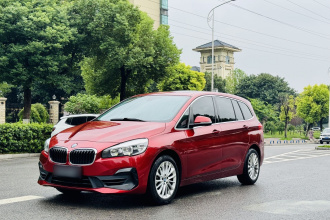 宝马2系多功能旅行车 2018款 220i 领先型