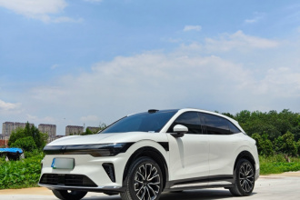 极氪7X 2026款 103kWh 后驱MAX版