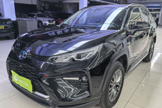 丰田 威兰达 2023款 双擎 2.5L E-CVT四驱尊贵版