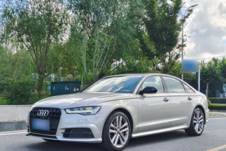 奥迪A6L 2018款 30周年年型 45 TFSI quattro 运动型