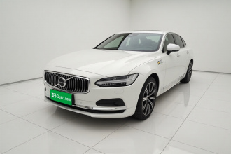 沃尔沃S90 2021款 B5 智雅豪华版