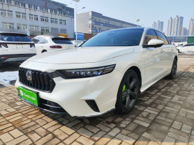 本田 英仕派 2023款 260TURBO 精致版