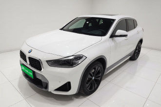 宝马X2 2023款 sDrive25i M越野套装