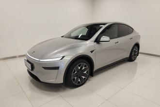 特斯拉 Model Y L 2025款 长续航全轮驱动版