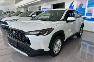 丰田 卡罗拉锐放 2024款 2.0L 先锋版