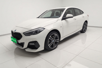 宝马2系(进口) 2023款 225i 四门轿跑车 M运动曜夜套装