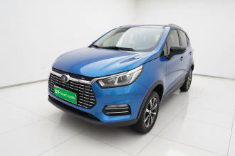 比亚迪 元新能源 2018款 EV360 智联炫酷型