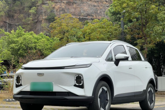 吉利几何E萤火虫 2024款 301km 星光