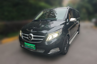奔驰V级 2017款 V 260 L 尊贵加长版