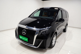 奔驰 威霆 2024款 2.0T 商务版 7座