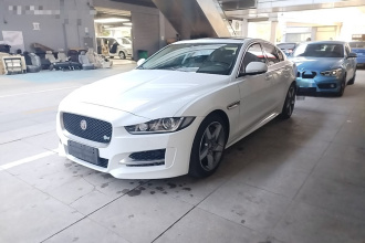 捷豹XE 2015款 2.0T 200PS R-Sport