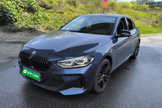 宝马1系 2021款 125i M运动曜夜版