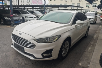 福特 蒙迪欧 2020款 EcoBoost 180 时尚型