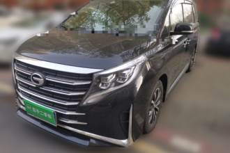 广汽传祺 传祺M8 2021款 领秀系列 390T 尊享版