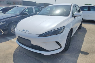 比亚迪 海豹05 DM-i 2026款 DM-i 128KM豪华型