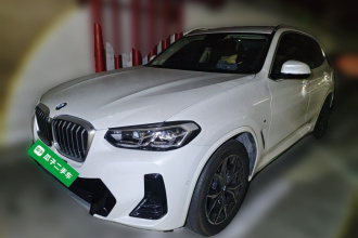 宝马X3 2022款 改款 xDrive25i M运动套装