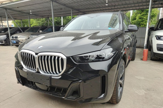 宝马X5 2026款 改款 xDrive 30Li 尊享型M运动曜夜套装