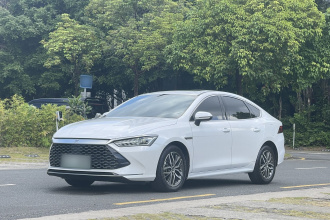 比亚迪 秦PLUS 2021款 DM-i 55KM 旗舰型