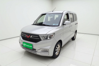 五菱汽车 五菱宏光V 2021款 1.5L改款劲享版LAR