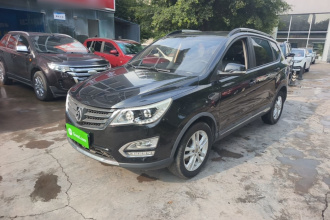 宝骏560 2015款 1.8L 手动舒适型