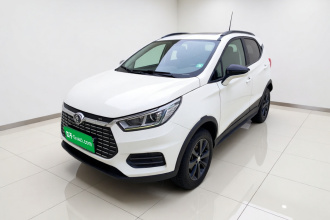 比亚迪 元新能源 2019款 EV360 智联领尚型