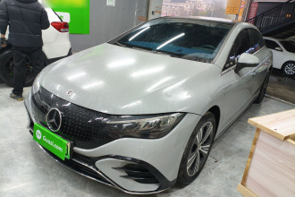 奔驰EQE 2022款 350 豪华版