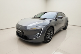 阿维塔12 2024款 700 三激光后驱奢享版