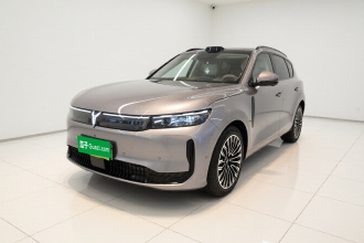 岚图汽车 岚图FREE 2025款 FREE+ 四驱乾崑版