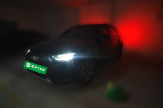 奥迪Q5L 2023款 40T 豪华动感型