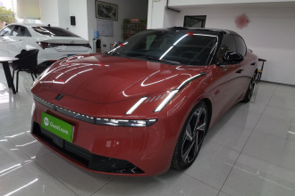 领克Z10 2024款 95kWh 702km四驱智驾Ultra