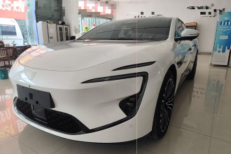 阿维塔12 2025款 改款 Ultra增程版