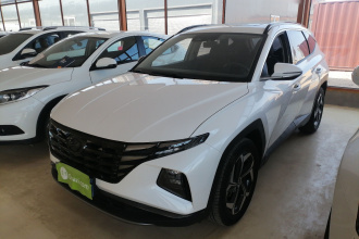 现代 2022款 途胜L 1.5T DCT LUX尊贵版 N Line