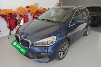 宝马2系旅行车 2018款 218i 尊享型运动套装