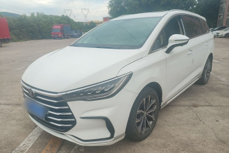 比亚迪 宋MAX 2021款 升级版 1.5T 自动豪华型 7座
