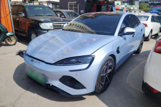 比亚迪 海豹 2022款 700km 长续航后驱版