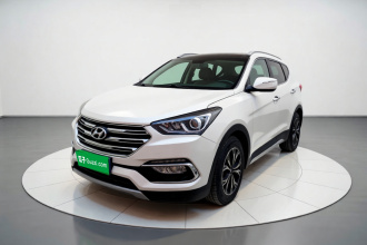 现代 胜达 2017款 2.0T 自动两驱智能型 7座