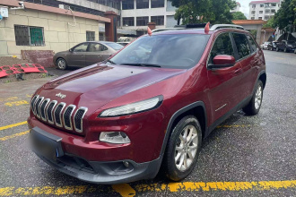 Jeep 自由光 2016款 2.0L 优越版