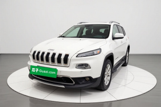 Jeep 自由光 2016款 2.4L 专业智能版