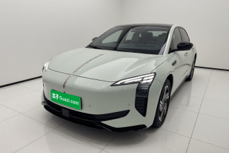 红旗EH7 2025款 690 智选版