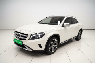 奔驰GLA 2015款 GLA 220 4MATIC 豪华型