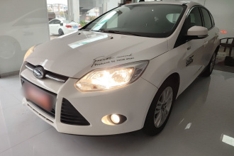 福特 福克斯 2012款 两厢 1.6L 自动舒适型