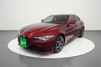阿尔法·罗密欧 Giulia朱丽叶 2017款 2.0T 280HP 豪华版